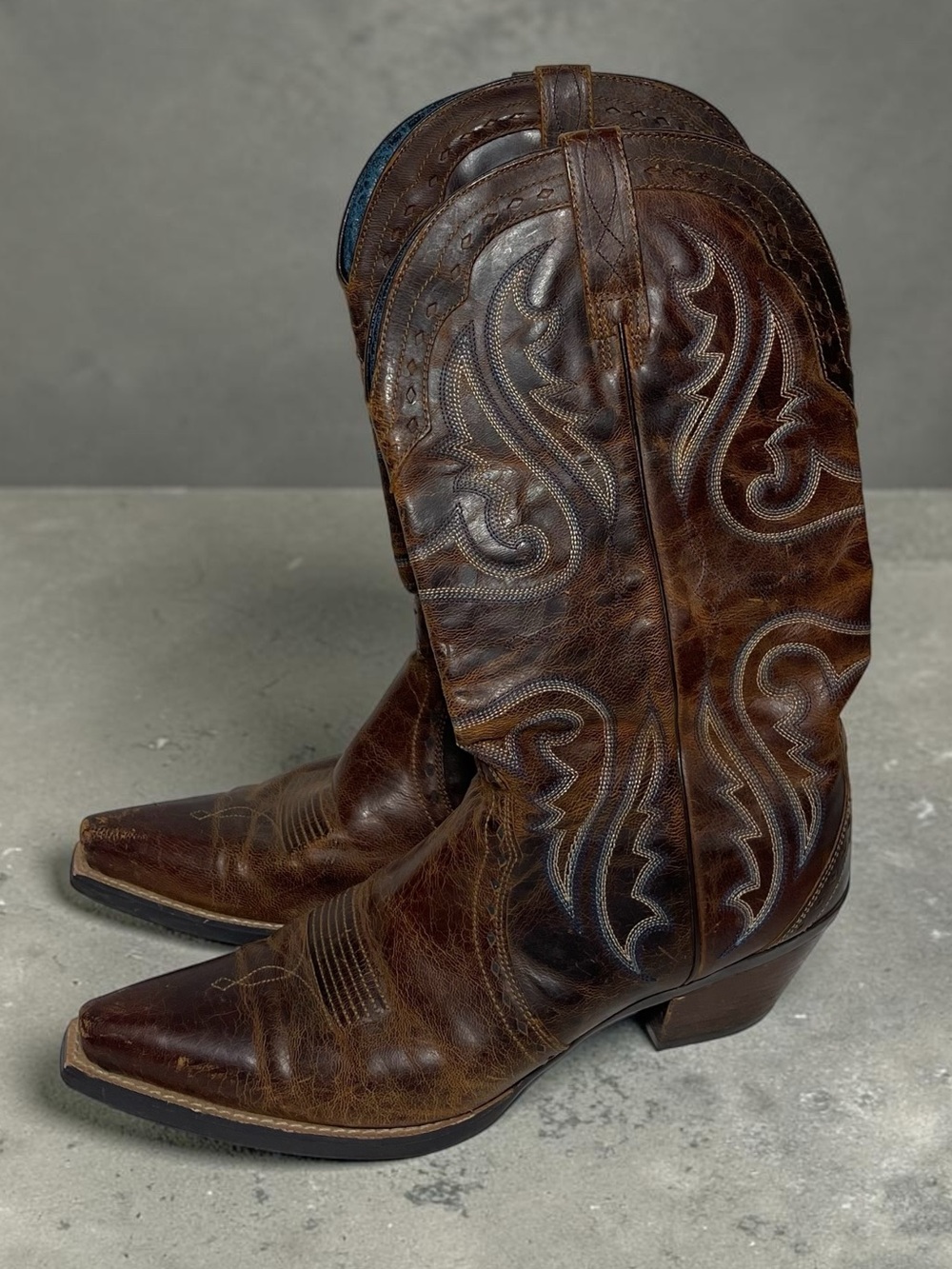 Classic Women's Brown Leather Heeled Cowboy Boots